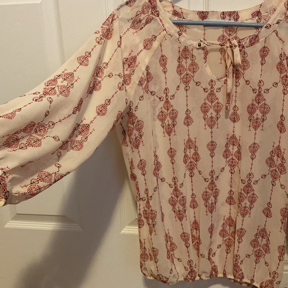 Sheer blouse 3/4 sleeve - Picture 2 of 6